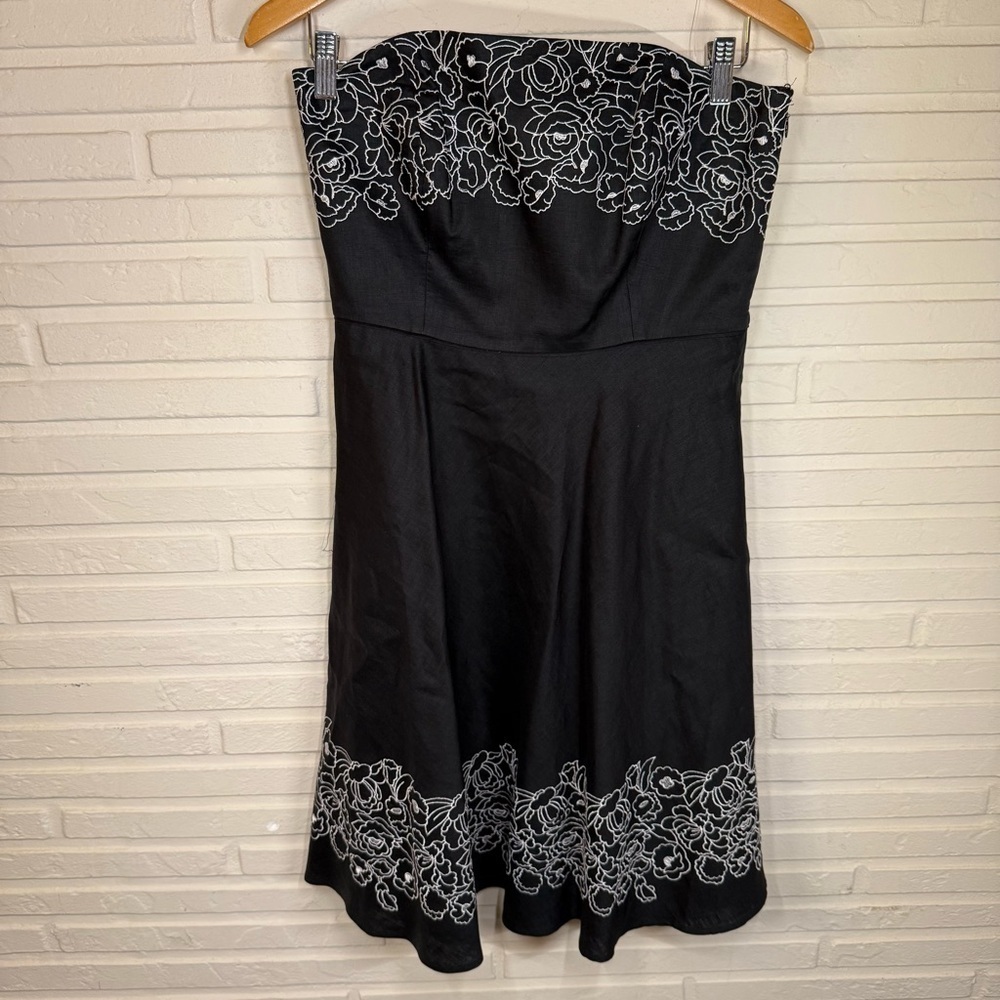 Loft Black and White Embroidered Floral Linen Strapless Dress, Women’s Size 8P